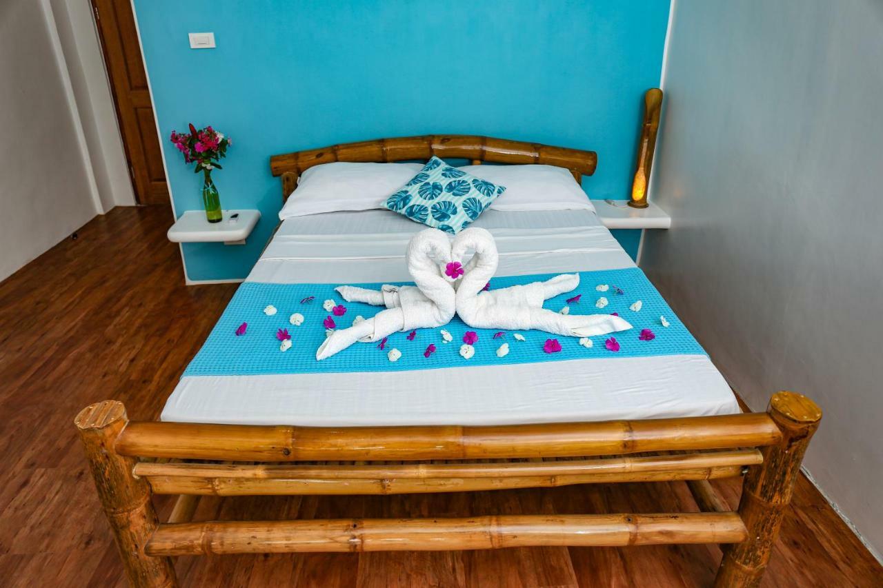Lunazul Guesthouse Сан Висенте Екстериор снимка